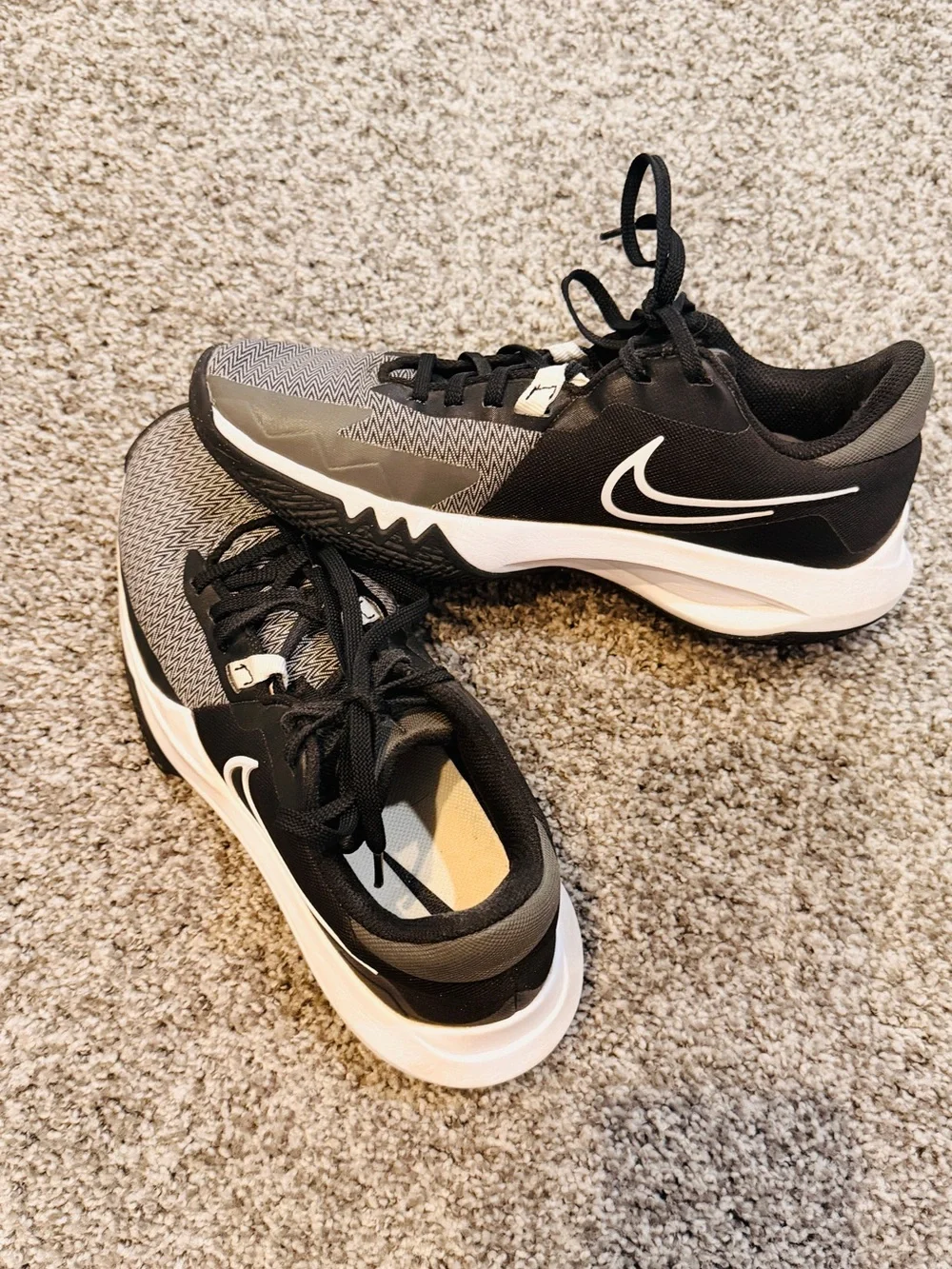 Nike Precision 6 Men's Basketball Shoes Black white gray Size 7